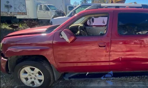 2006 Honda Ridgeline Rtl from USA, damaged, VIN 2HJYK16576H533663